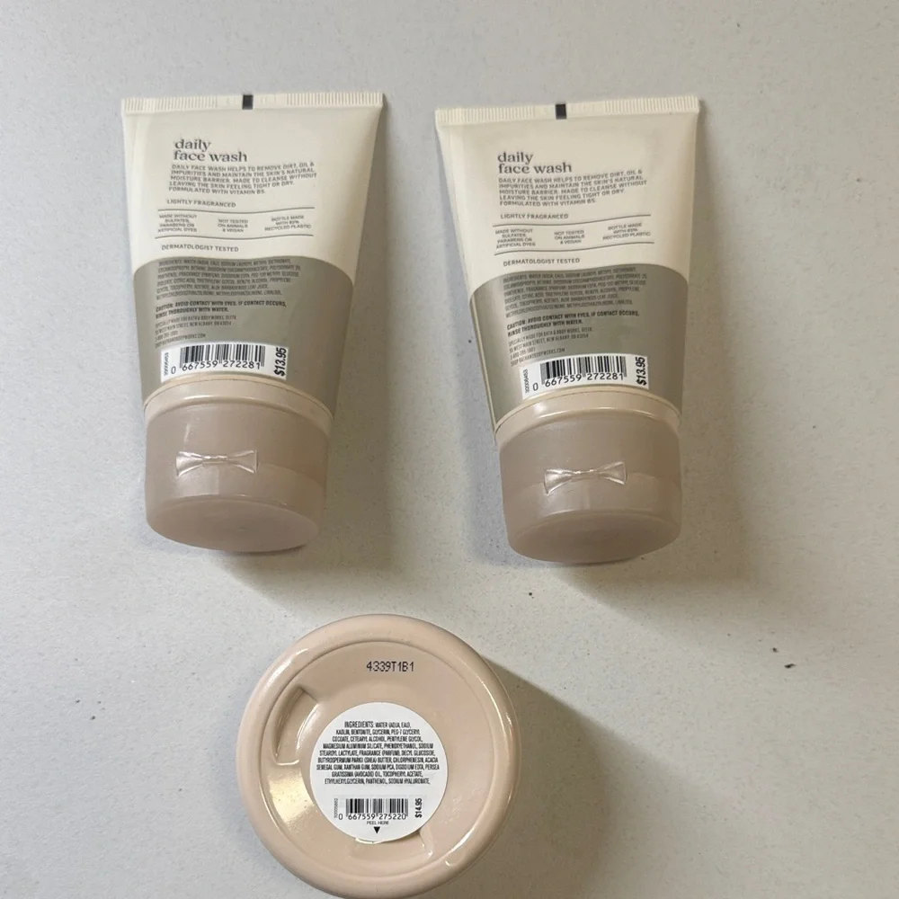 Bath & Body Works Daily Face Wash and Clay Face Mask Set - Cream and Tan - Picture 2 of 4